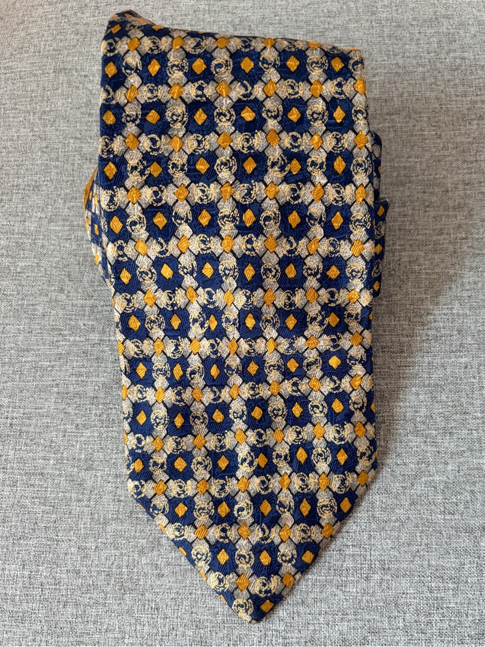 Ermenegildo Zegna 100% Silk Tie Necktie Blue Gold Geometric Office Formal EUC